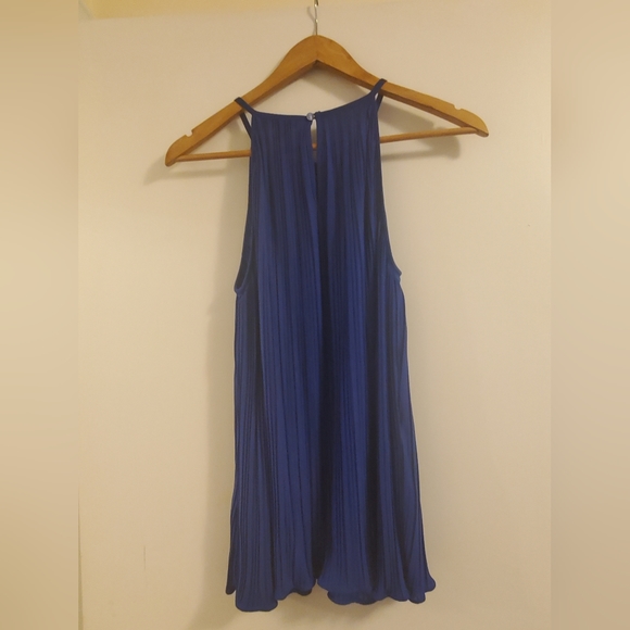 Ladies Royal Blue tank - Picture 2 of 3